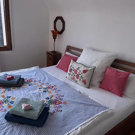 Henrita Im Elsass Panzió *